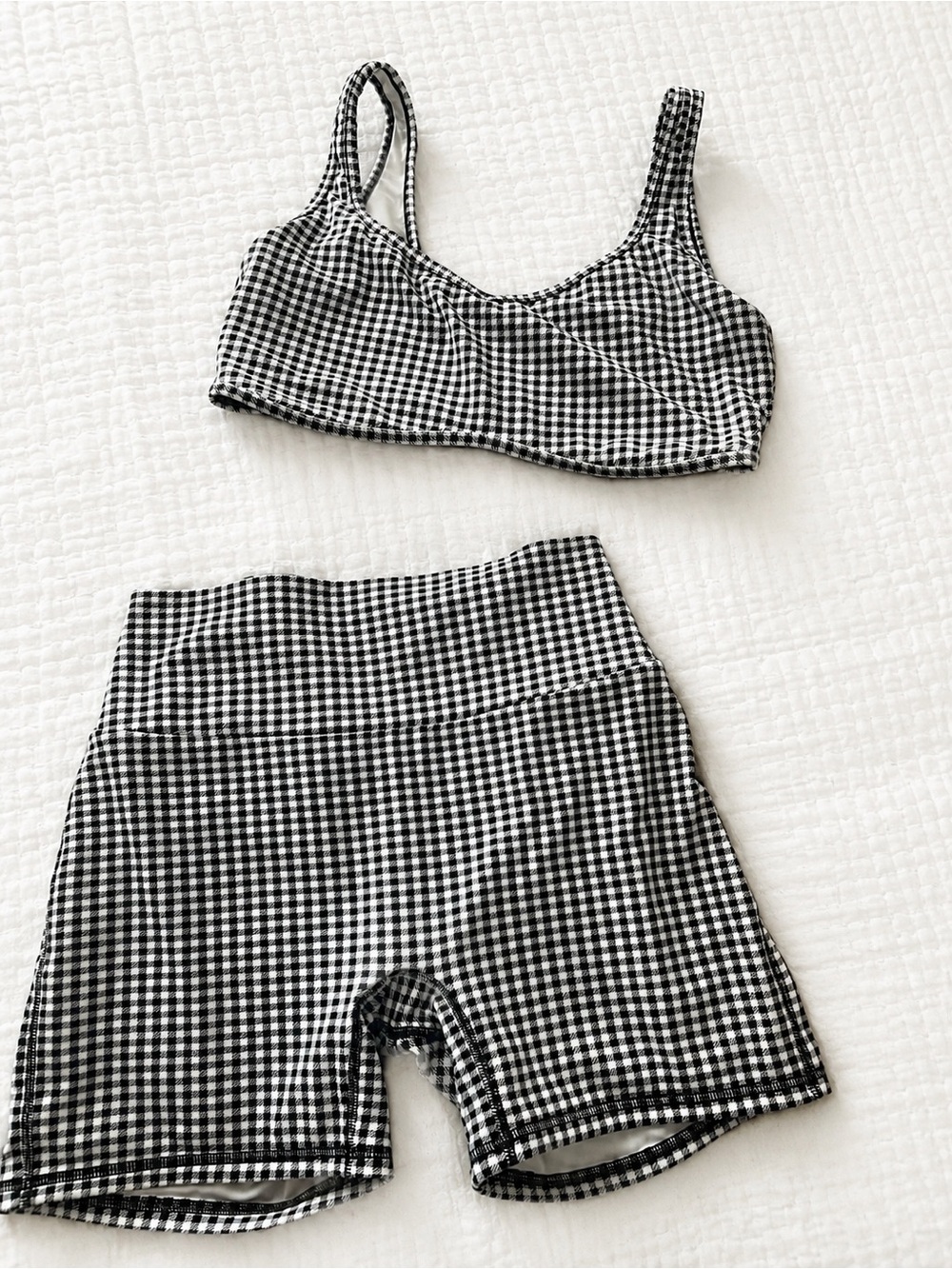 Abercrombie YPB Gingham Sports Bra and High-Waist Shorts Set L top/ M bottom -